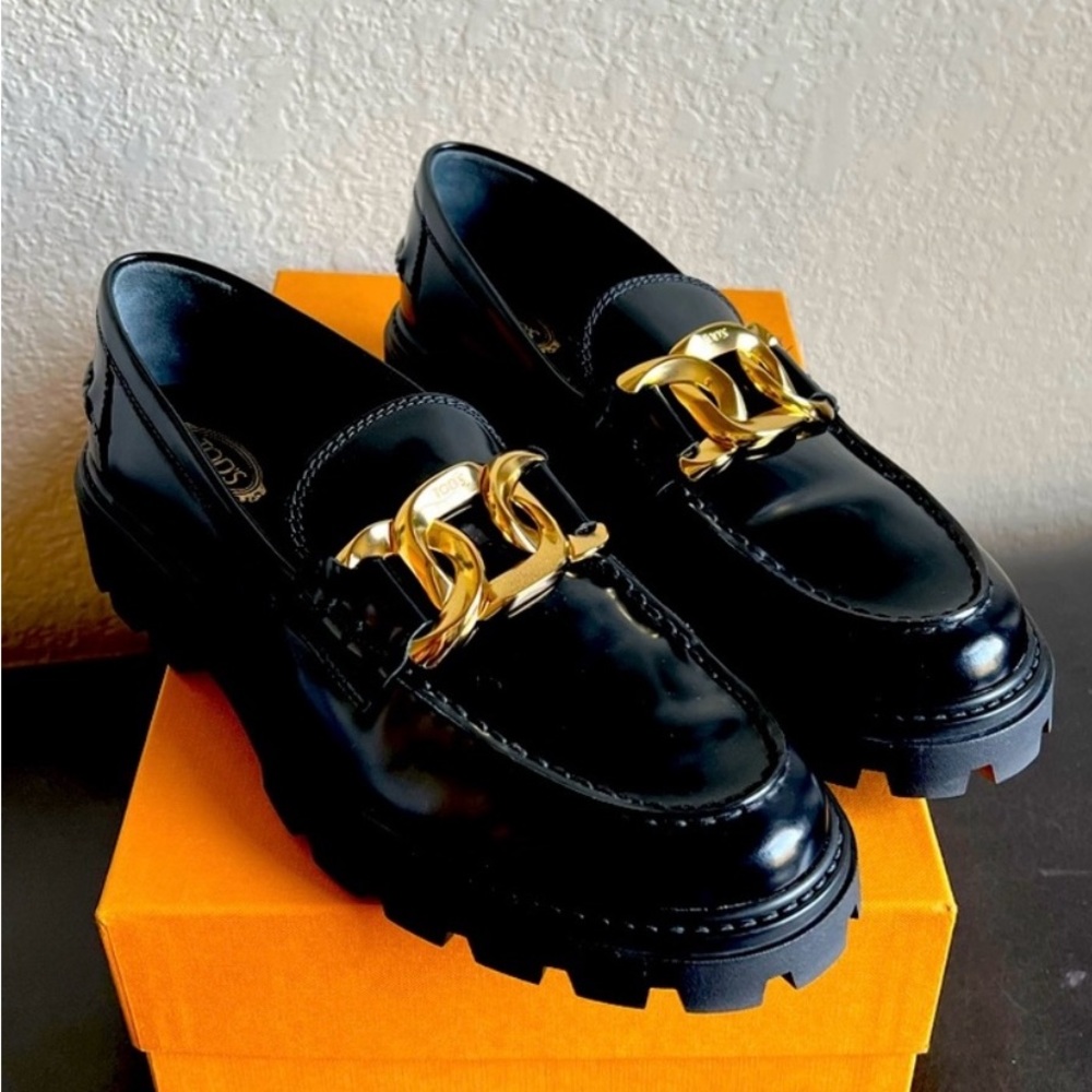 🌟TOD’S GOMMA PESANTE LEATHER LOAFERS🌟 - Picture 7 of 10